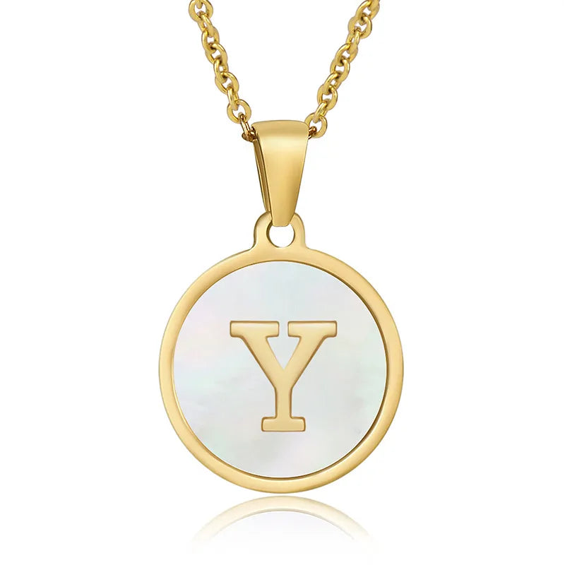Valithra Gold Necklace Inicial Letra Y Fondo Blanco