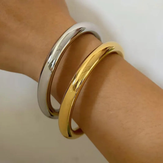Tisífone Gold and Silver Bracelets