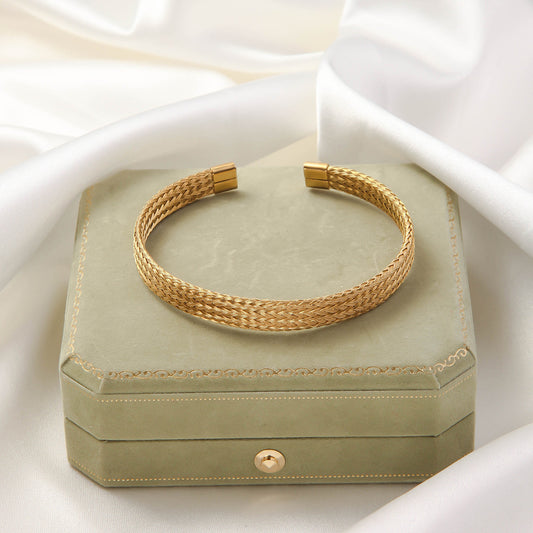 Nzanori Gold Bracelet