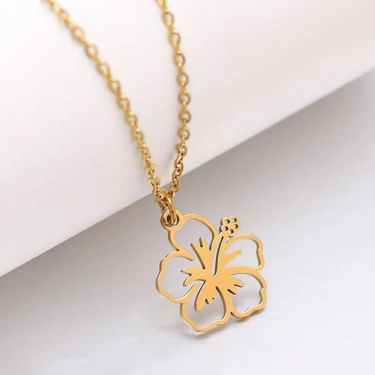 Amaapolys Gold Necklace