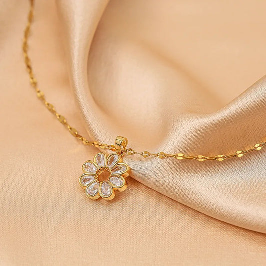 Cardea Gold Necklace