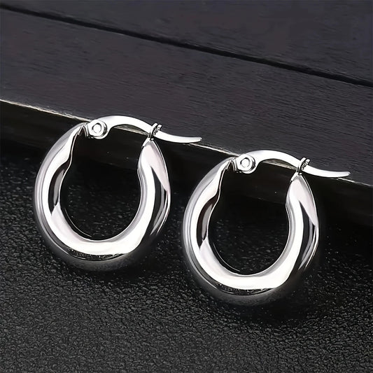 Njuuno Silver Earrings