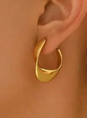 Dafne Gold Earrings