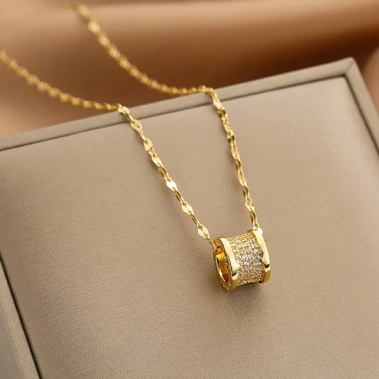 Febe Gold Necklace