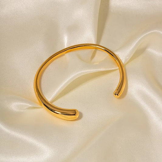 Njomelis Gold Bracelet