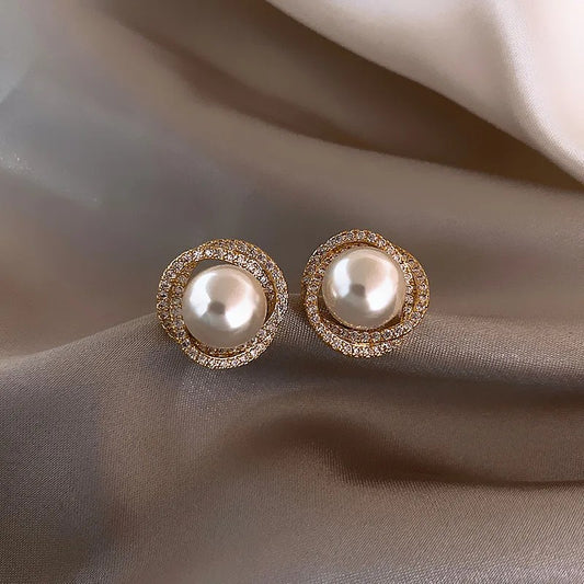 Ryndora Gold Earrings